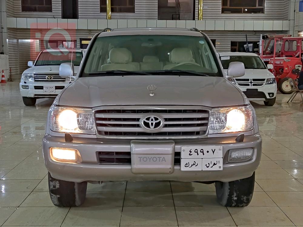 تويوتا لاندكروزر